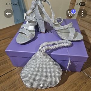Elegant Silver Women's Heels and Bag Set New Size 5
